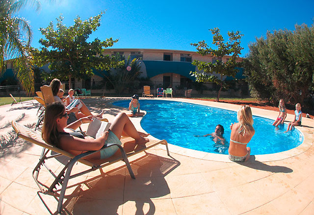 Sea Breeze Resort Exmouth Konforlar fotoğraf