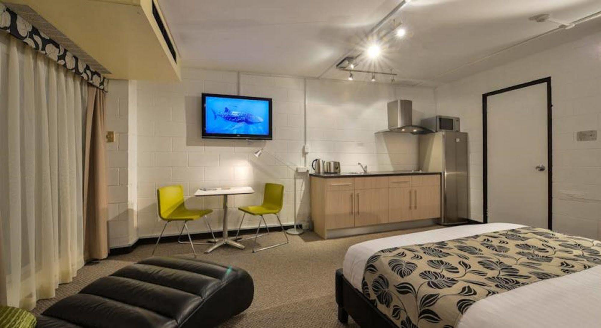 Sea Breeze Resort Exmouth Dış mekan fotoğraf