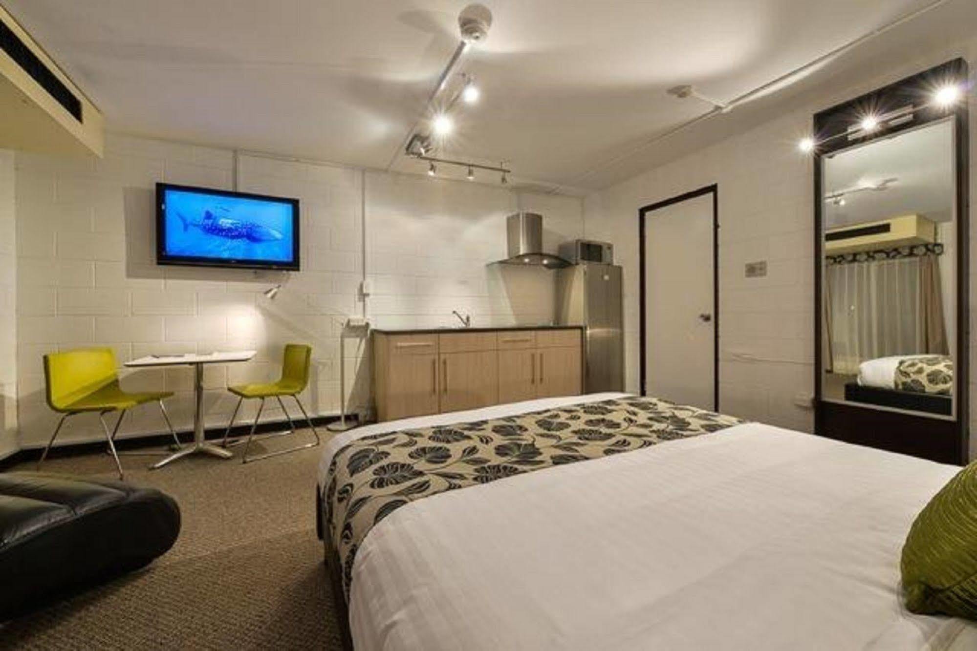 Sea Breeze Resort Exmouth Oda fotoğraf