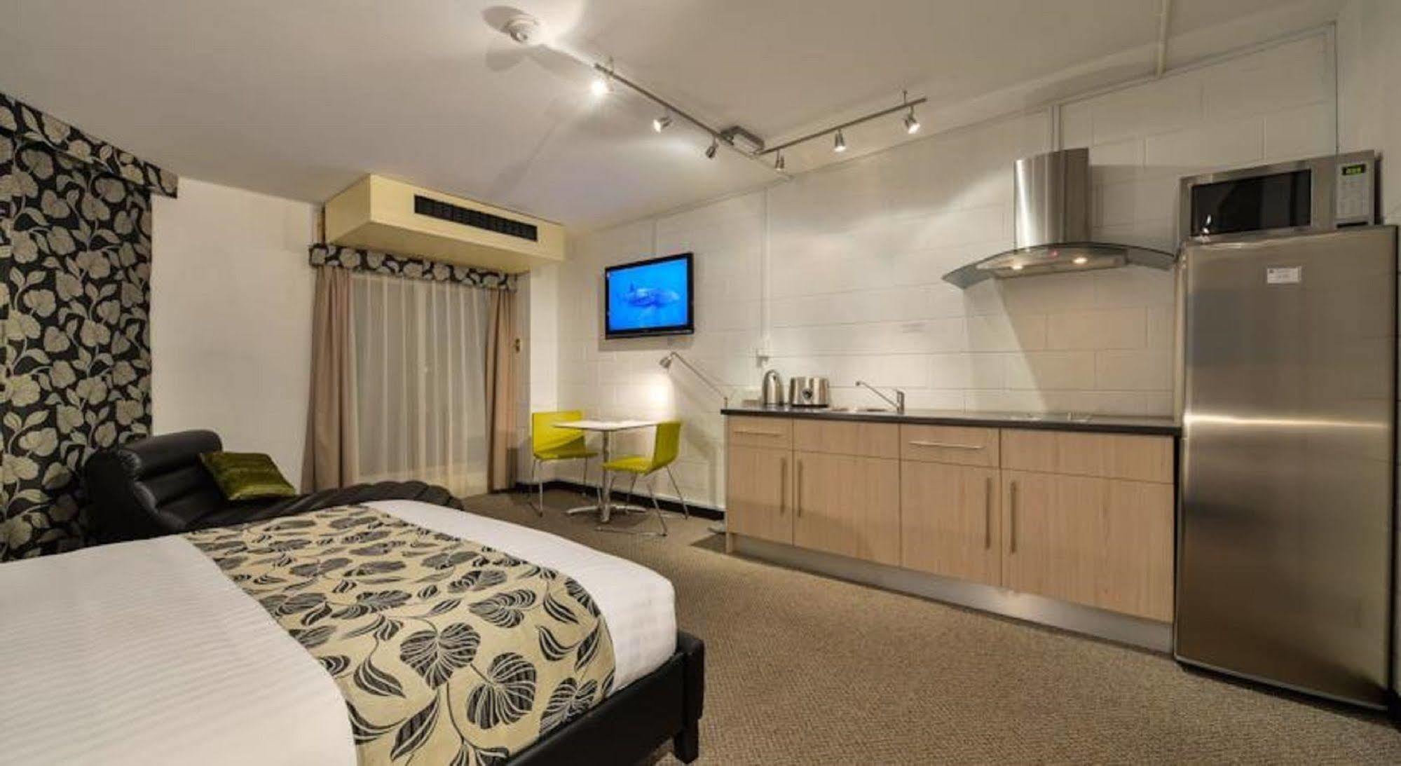 Sea Breeze Resort Exmouth Oda fotoğraf