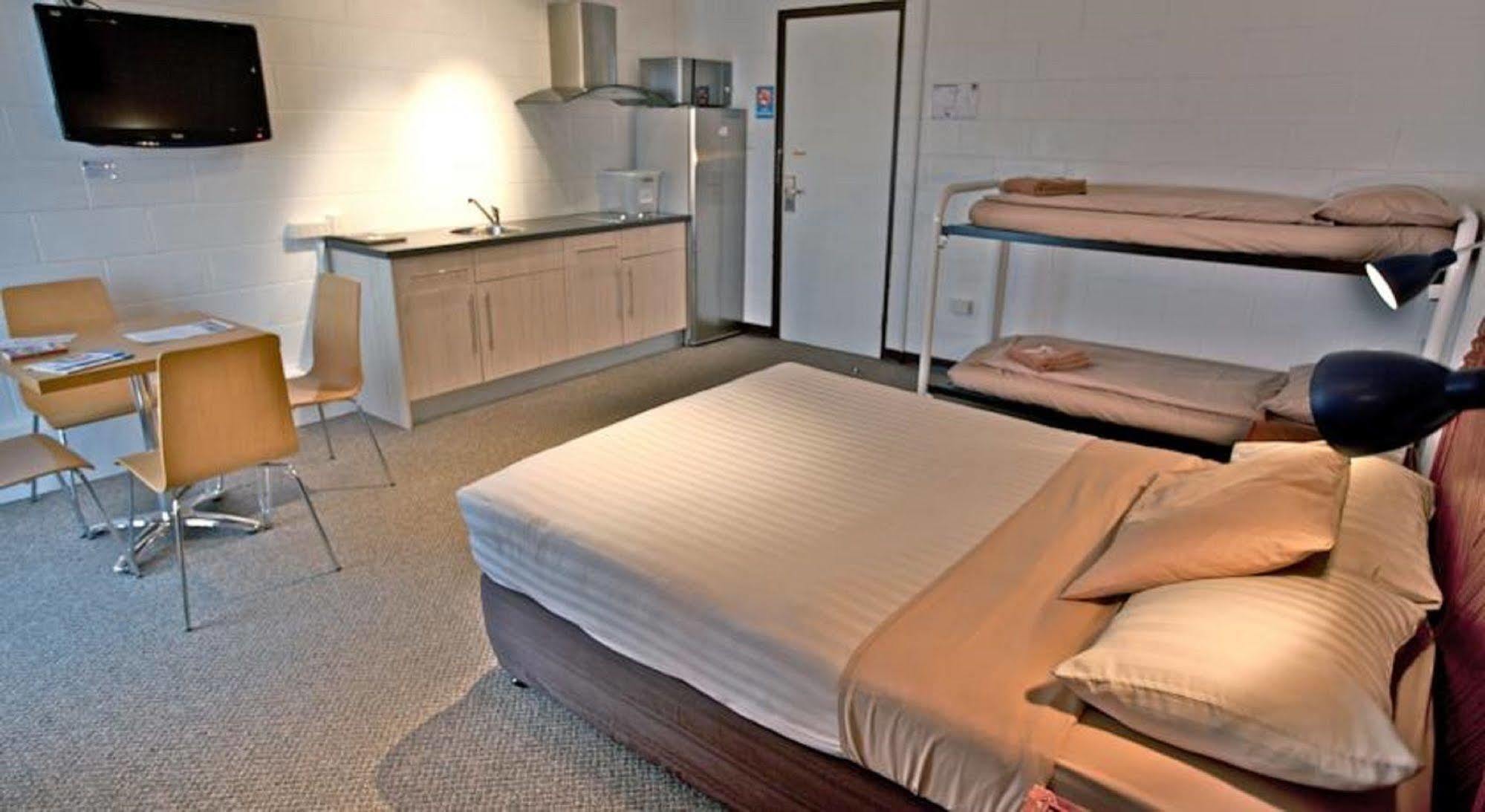 Sea Breeze Resort Exmouth Dış mekan fotoğraf